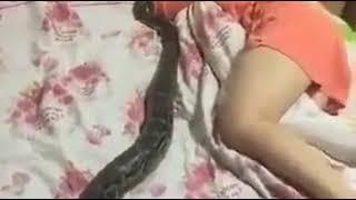 Khatrnakh video hot