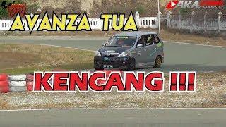 AVANZA BONE RACING TEAM BIKIN HEBOH 