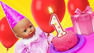 Baby Annabell Puppe. Annabell feiert ihren Geburtstag. Spielzeugvideo für Kinder