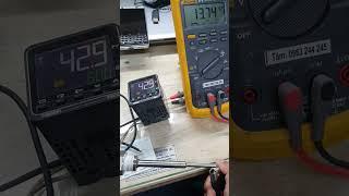 Bộ điều khiển Nhiệt độ E5CC ngõ ra 420mA hoặc 12Vdc. có 3 relay EV