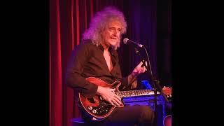 BRIAN MAY WITH SIMON BRADLEY PRESENT THE STORY BEHIND THE RED SPECIAL