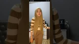 jilbab bx cabe lagi live bigo hot goyang.. #jilbab#viral#live#bigo