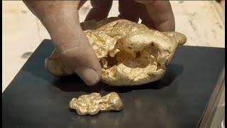 The Victoria Diggers Stumble on A Massive Nugget  Aussie Gold Hunters
