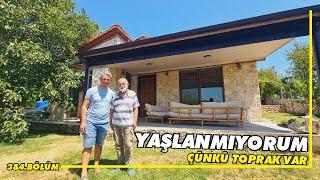 Ünlü Oyuncu babasına 35 dönümde ESKİ KÖY EVİ aldı. Beraber TAŞ EV yaptılar. Bu köyde nem yok