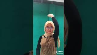 tiktok cewek cantik berhijab part 16