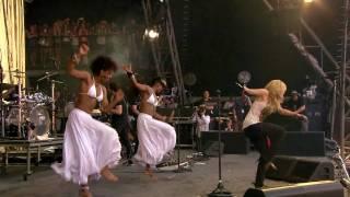 Shakira - Waka Waka  Live Glastonbury 2010