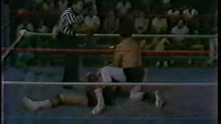 WWC El Gran Apolo vs. Cesar Pabón 1983