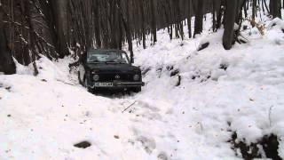 Lada Niva 4x4 Offroad Mud and Snow
