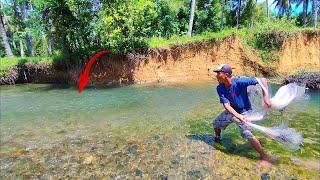 THIS RIVER IS SMALL BUT LOOK AT THE RESULTS.‼️ Amazing fishing video