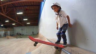 3 YEAR OLD SKATEBOARDER