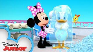 Chill Out  Minnies Bow-Toons    @disneyjr