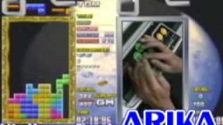Amazing Tetris skills by a japanese guy - please click the ads 