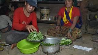 Real mukbang  cooking green vegetable in the village *traditional life