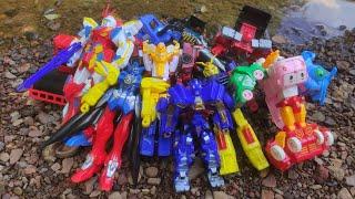 Seru..Menemukan Tumpukan Mainan Robot Gundam Tritan Galaxy Poli Mobil Truk Konstruksi Tayo Ultraman