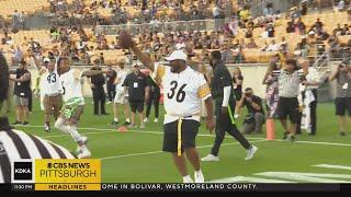 Roethlisberger Bettis and Polamalu return to Acrisure Stadium for flag football game