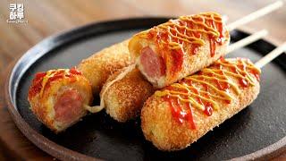 Crispy hot dogs on sticks No need to knead Super easy.