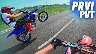 PRVI PUT VOZIM MOTO-CROSS **Vozio na zadnjem**