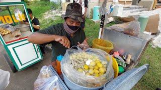 MURAH BANGET  JUAL SIOMAY BATAGOR 1 PORSI CUMA 10 RIBU BIKIN KENYANG - INDONESIAN STREET FOOD