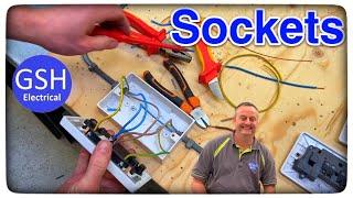 How To Terminate Connect Up a Twin Socket Outlet BS 1363 How to Wire a Double Socket