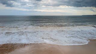 Hengistbury Head Beach slo-mo wave