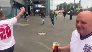 Euro 2024 - English fans left before Jude Bellingham scored 1-1 against Slovakia.