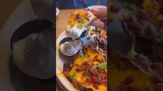 Restaurant Review - Logan’s Roadhouse