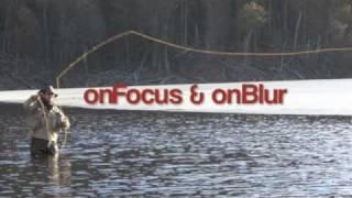 JavaScript onFocus & onBlur