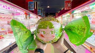 Japans Giant Snacks from Claw Machines   Round-1  ️