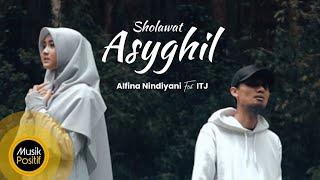 Alfina Nindiyani feat  ITJ - Sholawat Asyghil Cover Music Video