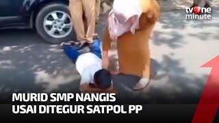 Ditegur Karena Naik Sepeda Motor Bocah SMP ini Nangis Guling-guling di Aspal  tvOne Minute