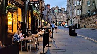 Scotland at Night- Walking through amazing Edinburgh Streets