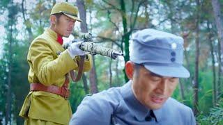 抗日電影！日軍暗中埋伏，不料遇上共軍頂尖狙擊手，刚露頭就被擊斃！