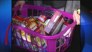 Students at Hazard High School deliver Thanksgiving baskets