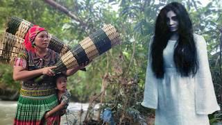Single mother in danger in the forest - How to trap giant fish with a bamboo basket