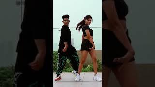 Sanjana Singh hot dance on clarinhagnds with Sachin Sharma