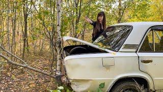 CAR CRUSH  Maria crashes into trees and breaks themMaria crashes into trees and breaks them