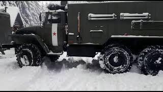 ural-375d in snow