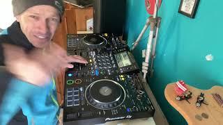 DANNY J LEWIS AND SOME WICKED GARAGE HOUSE MUSIC GREAT FOR THE MIXING DJ SET