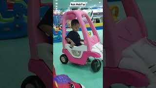 Seru  Naik Mobil-mobilan warna pink  Faris Al Ghazali #shorts