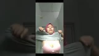 jilbab dada besar viral