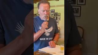 Arnold Schwarzenegger combines TEQUILA with a CIGAR  #arnold #cigars #tequila #shorts