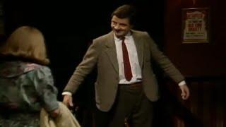 On a Date  Funny Clip  Mr. Bean Official