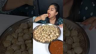 स्पाइसी मोमोज ईटिंग चैलेंज  Unlimited Momos Eating Challenge  Indian Street Food Mukbang #shorts