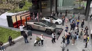 Tesla Cybertruck draws crowds in Osaka Japan