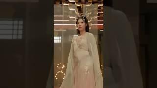 This beauty fights so skillfully  #小龙女 #fantasy #cdrama #costumedrama ##shorts