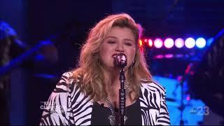 Get Down On It by Kool And The Gang Sung By Kelly Clarkson April 2022 Live Concert Performance HD