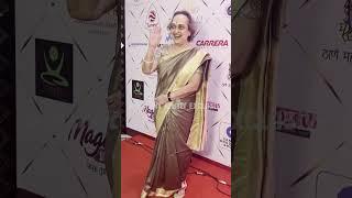 ज्येष्ठ अभिनेत्री सुहास जोशींची Planet Marathi OTT Awardsच्या रेड कार्पेटवर हजेरी