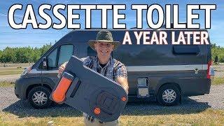 Cassette Toilet Review - What Is it? How Do You Use it? Where Do You Dump It?