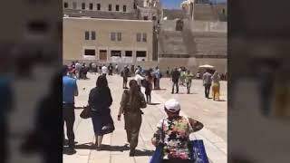 Nekad wanita yahudi ISRAEL Masuk masjid AL AQSO DEGAN TELANJANG BULAT