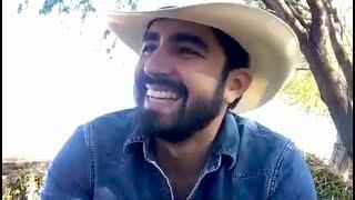 Joss Favela quiere una mujer que se vaya a su rancho